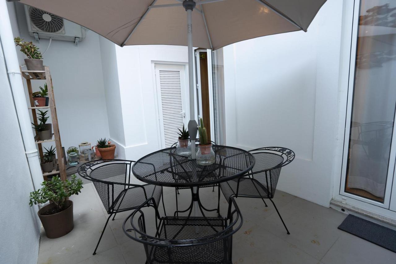 Downtown Porto Relaxed Apartment With Private Yard 외부 사진